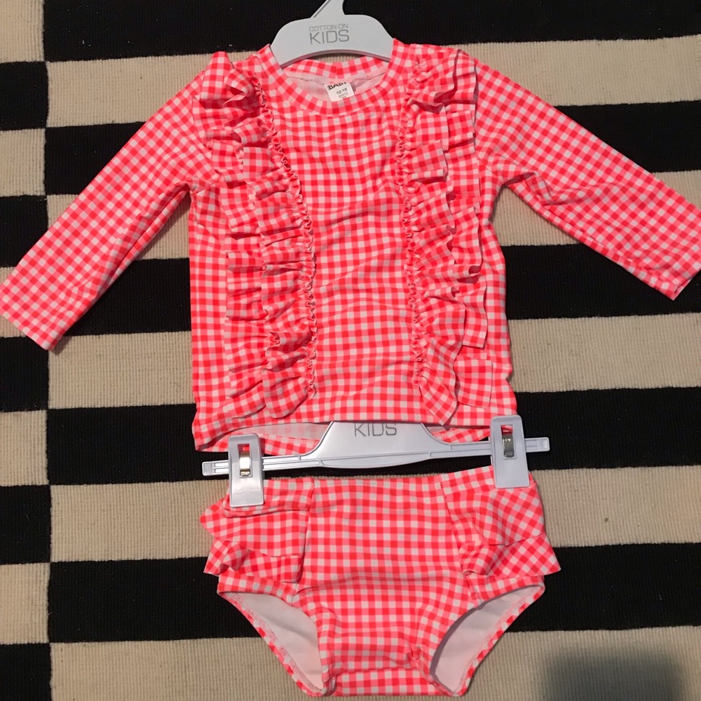 Cottonon bathing suit/rashguard gingham bikini